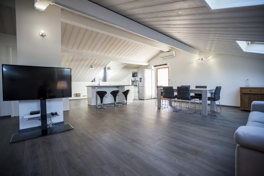 Sherlock Loft By Connexion Cannes Exteriör bild