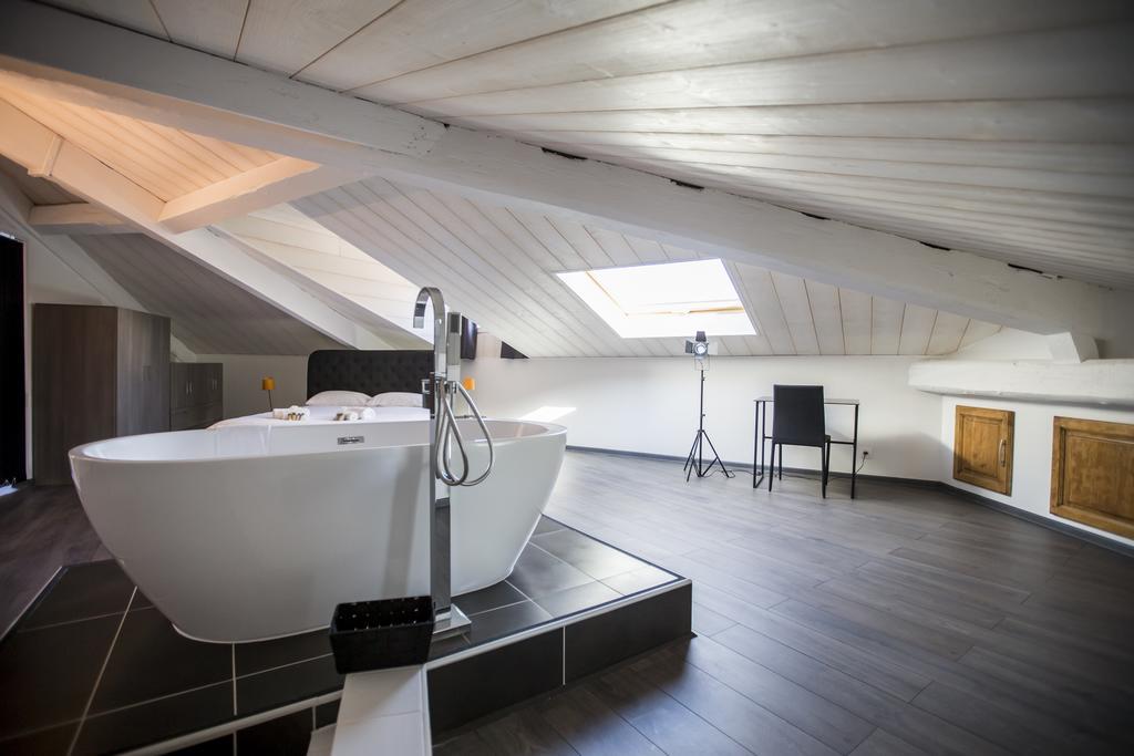 Sherlock Loft By Connexion Cannes Exteriör bild
