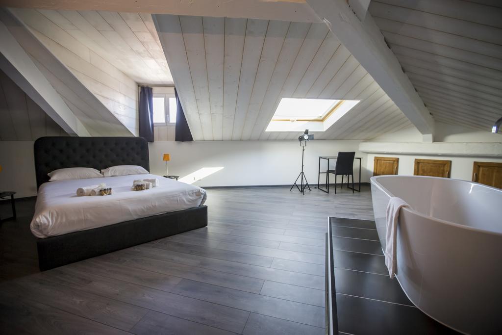 Sherlock Loft By Connexion Cannes Exteriör bild